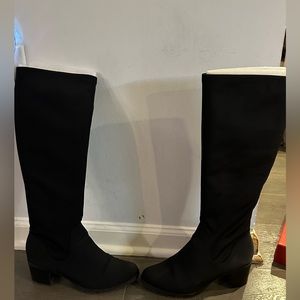 Donald Pliner High Boots